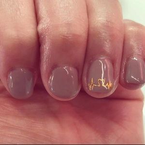 Meet your Posher, Elena